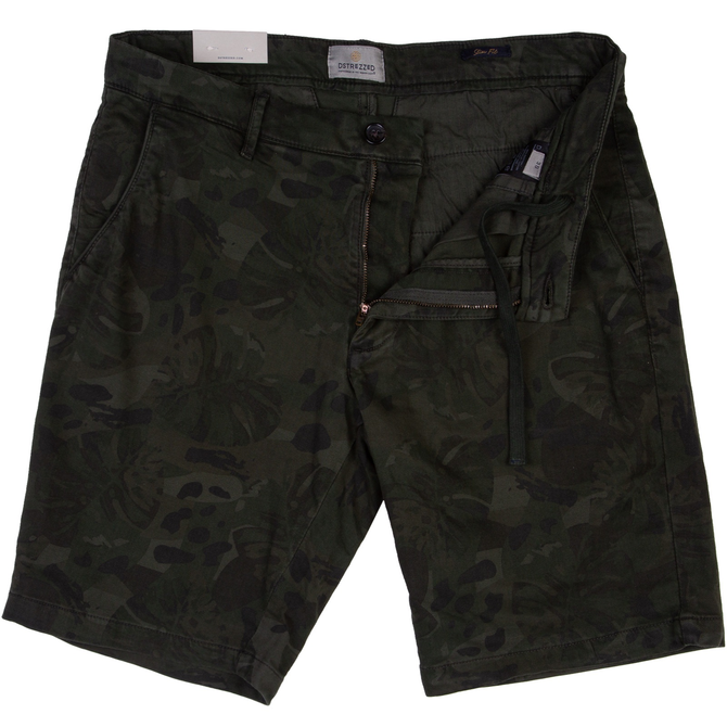 Charlie Camo Leaf Print Shorts