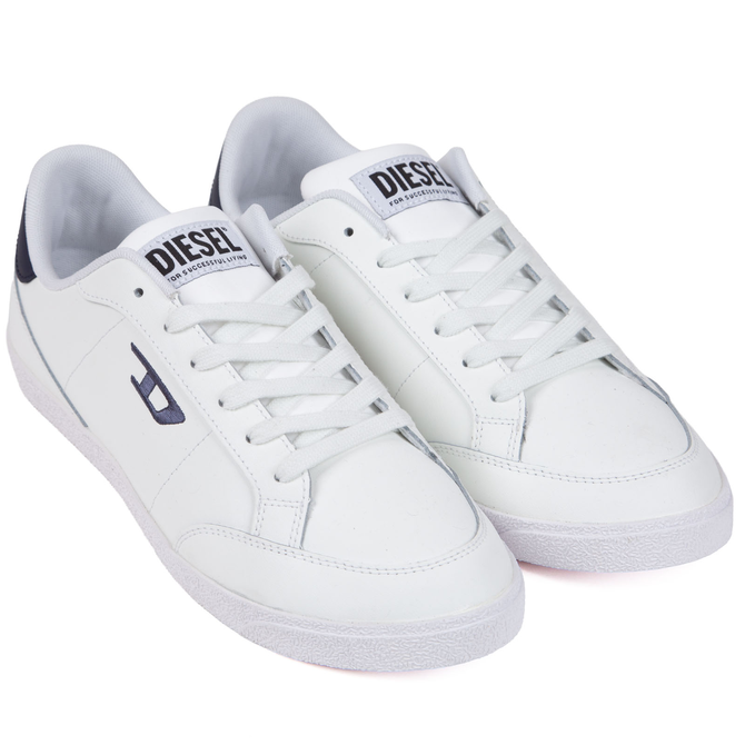 Leo Low Leather Sneaker
